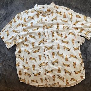 Old Navy Casual Button Down Tiger Print Brand New